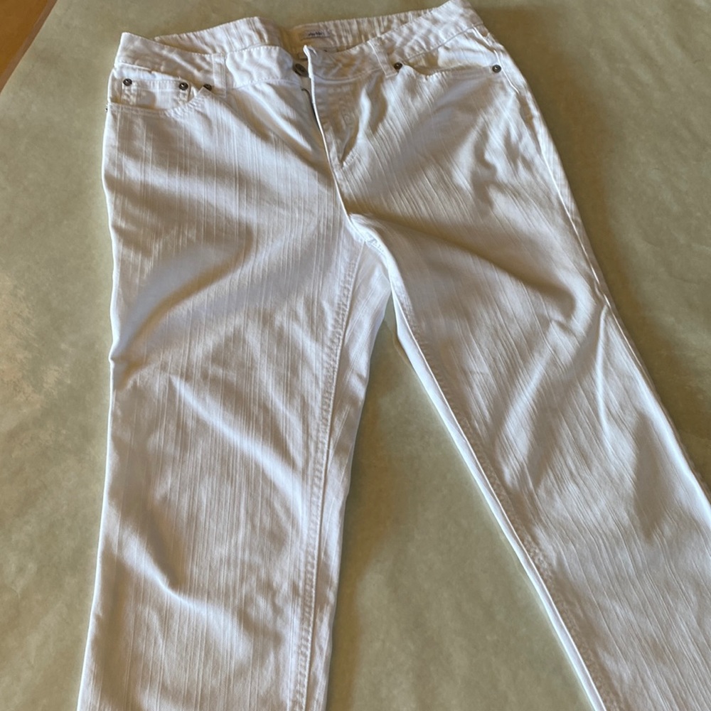 Liz & Co. White Denim Capris